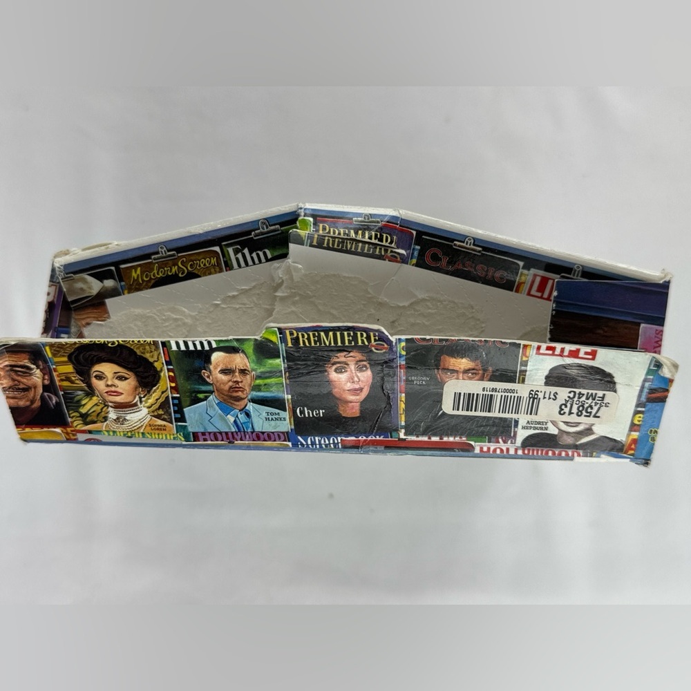 Ken Keeley “Hollywood Newstand” 1000 Piece Puzzle - Picture 3 of 4